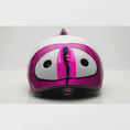 Indlæs og afspil video i gallerifremviser, Pink fisk cykelhjelm til børn - Crazy Safety